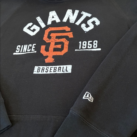 🌟3/$15 New Era Black Giants Baseball Sweater - Picture 3 of 4